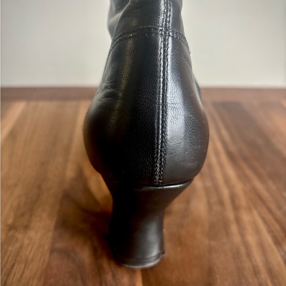 Women's LaDuca Annie Can Can Boot 2.5” heel size 37W - Picture 8 of 11